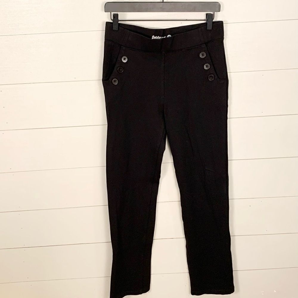 Betabrand flat front black triple button pocket woman’s slacks medium petite